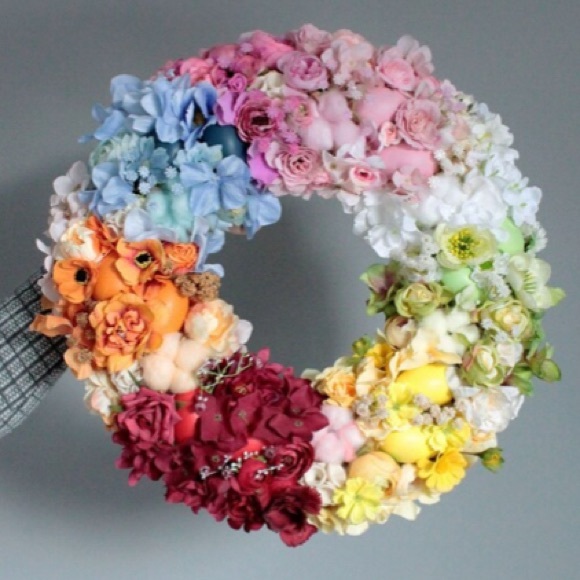 GORGEOUS FLORAL WREATH     NEW/CUSTOM MADE - Picture 3 of 8